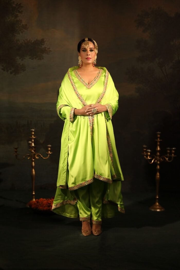 Baahar Ghera Anarkali Set